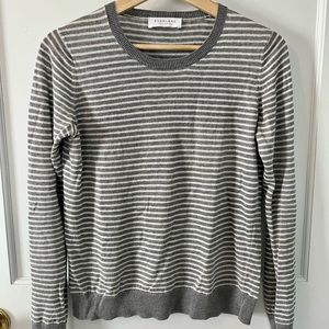 Everlane Linen Crew Sweater, size Small